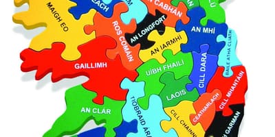 નકશો નકશો આયર્લેન્ડ તરીકે gaeilge